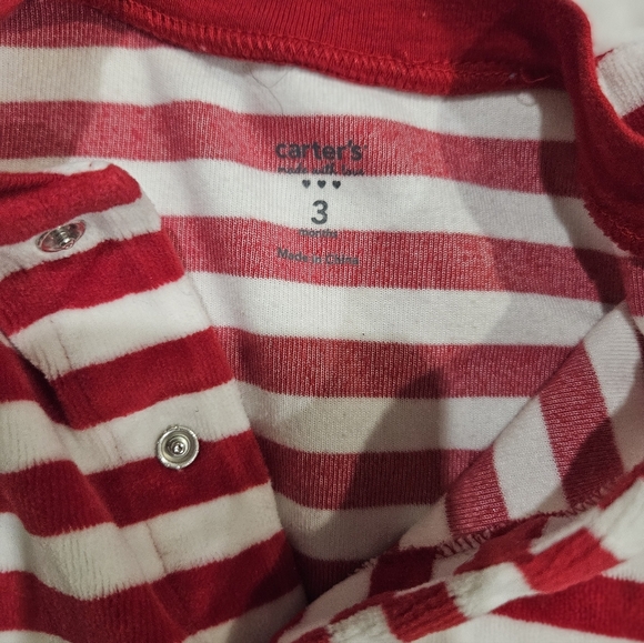 Newborn Holiday Onesie Lot of 3 - Picture 3 of 5